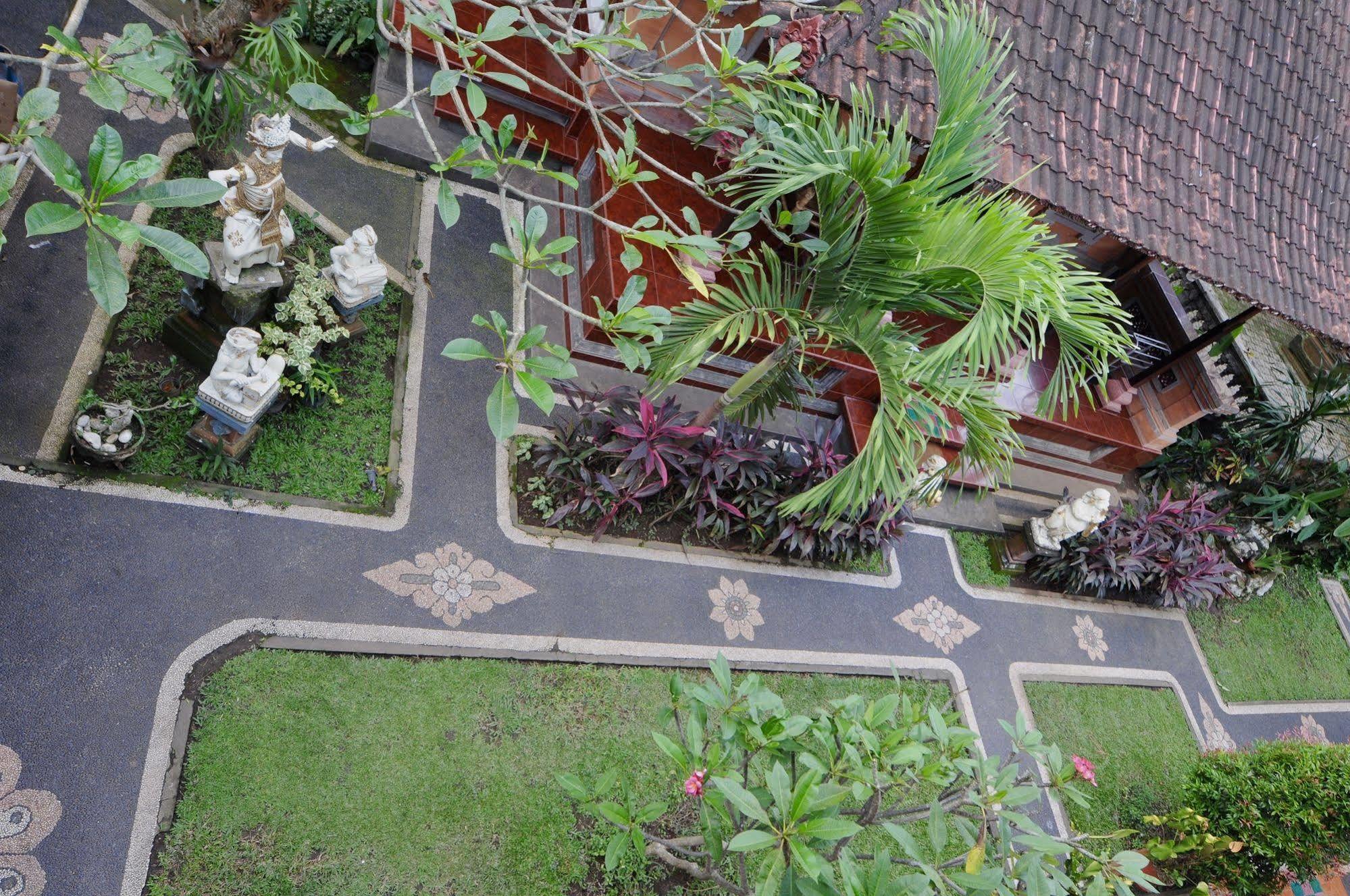 Yuliati House Ubud Exterior foto